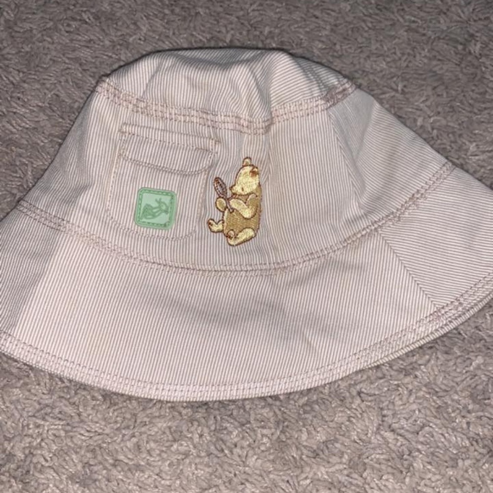 Winnie the Pooh bucket hat
